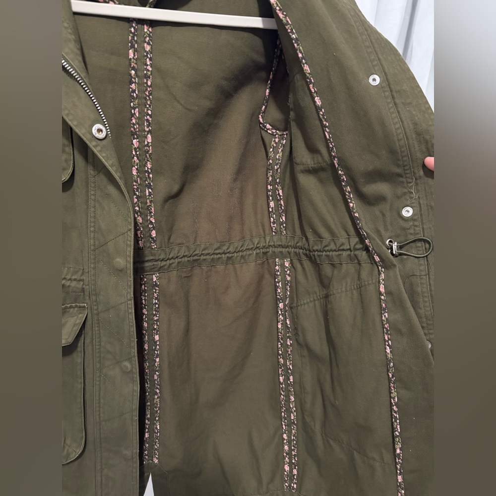 BCBGenration Hooded Utility Packable Lightweight Army Green Jacket Size XS - Picture 6 of 13